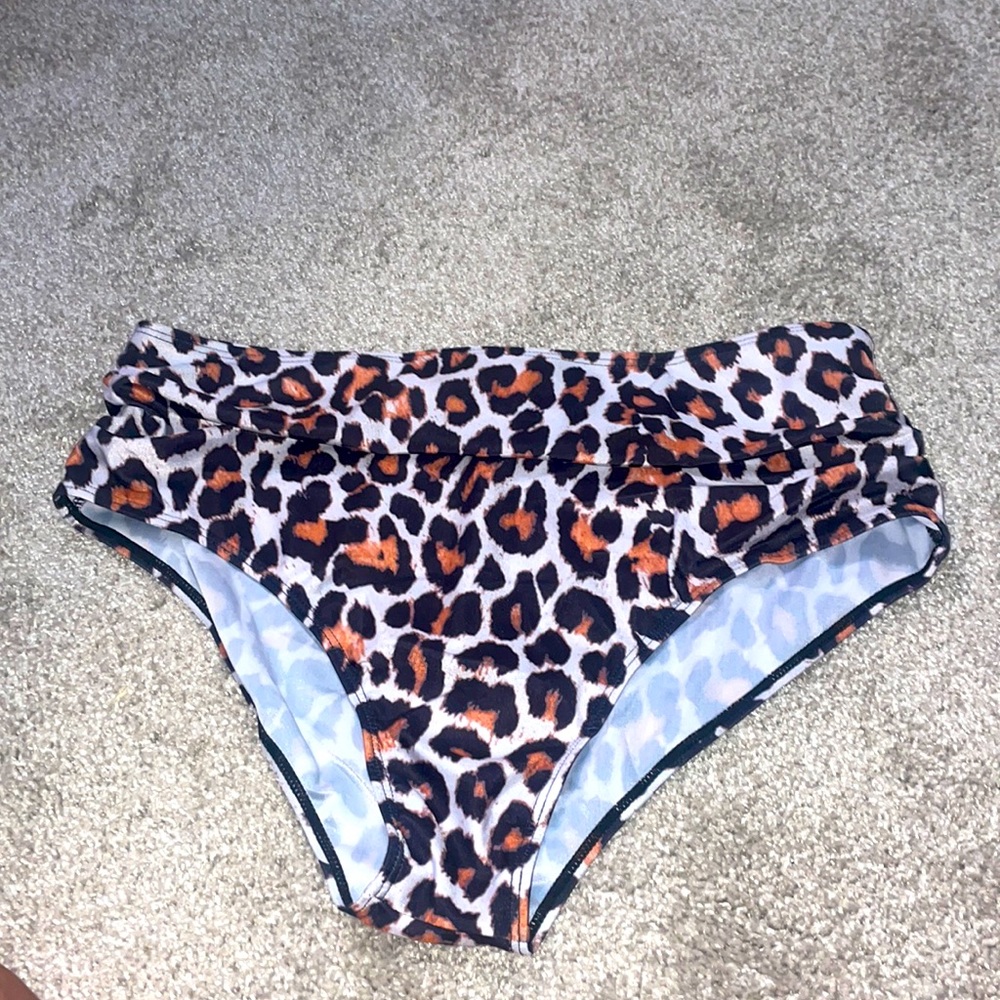 plus sized leopard print bikini swim bottoms 2x new